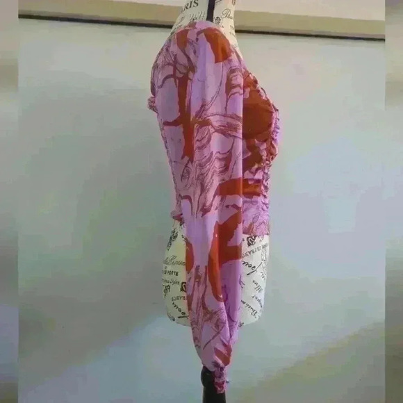 OPEN EDIT | Women's Purple/Rustic  Orange Ruched Long Sleeved Blouse - Picture 3 of 6